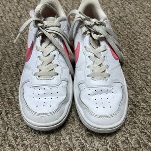 Nike Kids Shoes White and Pink